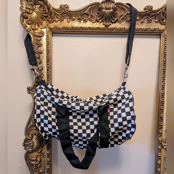 VANS DUFFLE BAG - Picture 2 of 6